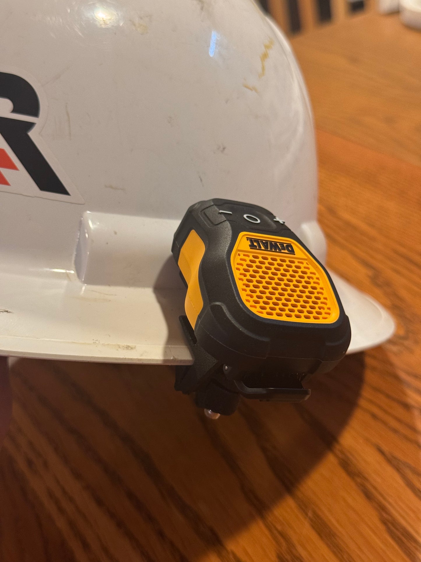 Speaker clip for small DeWALT speaker