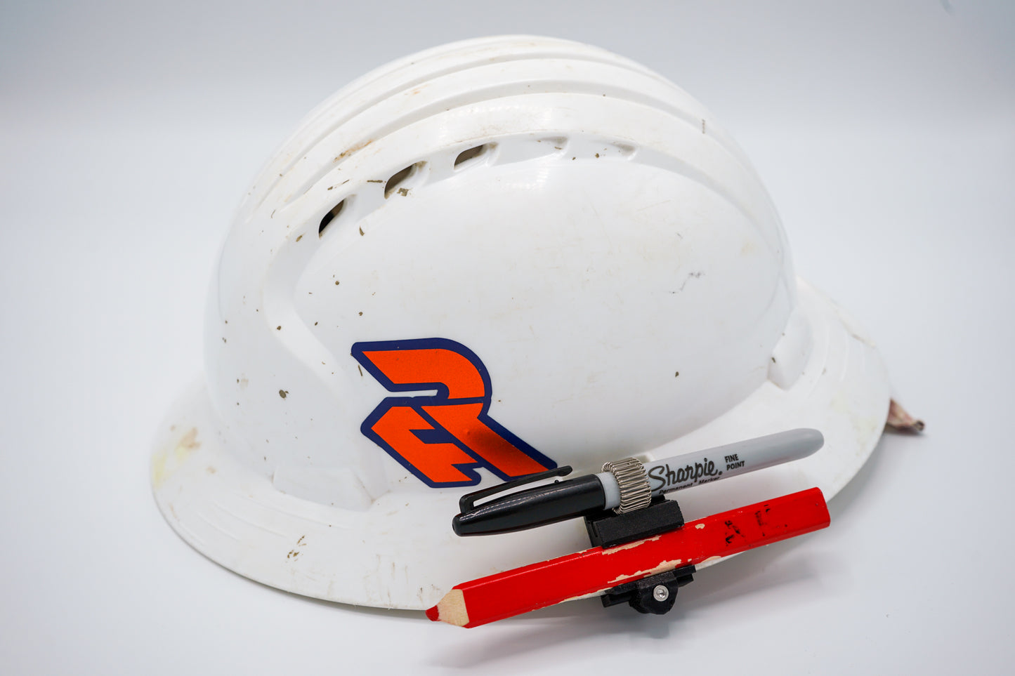 Hat / Hardhat Clip 2